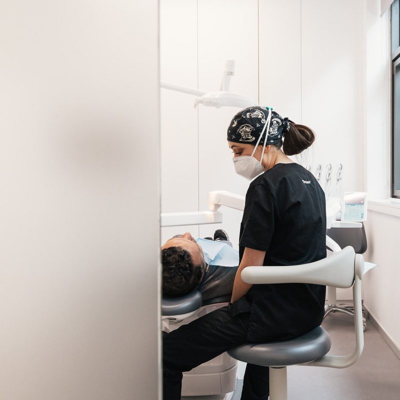 higiene oral Terapia Guiada por Biofilme (GBT)